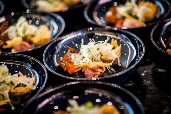 Découvrez la boutique de pâtisseries et chocolats ecommerce et physique